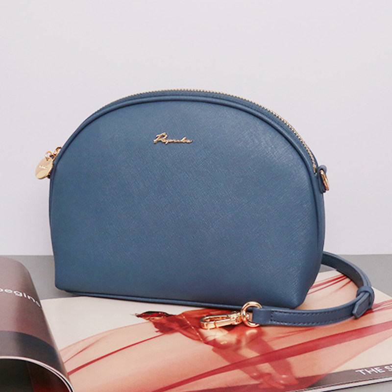 paprika斜挎秋冬质感黑色贝壳包 paprika女士包袋