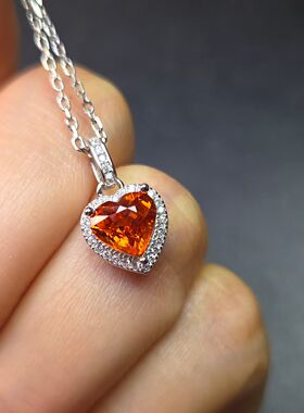 天然芬达石爱心吊坠重量1.76克拉7.5mm火彩爆闪活力满满明橙色