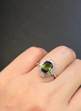 天然双色碧玺戒指颜色好火彩好重量2.29克拉尺寸7*8.7mm银镶