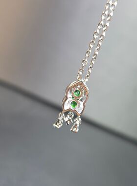 天然沙弗莱吊坠卡扎尼绿圆形直径3mm精致小滴流流动款