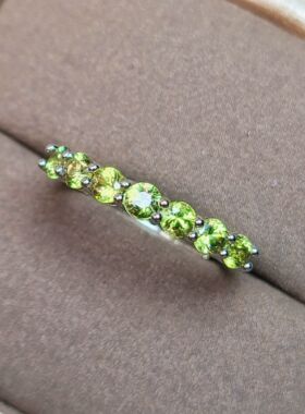 天然翠榴石排戒翠榴石石榴石排戒3毫米925银镶嵌爆闪爆闪