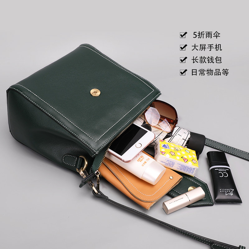 蓝舞真皮2020新款春夏网红小包包 蓝舞女士包袋