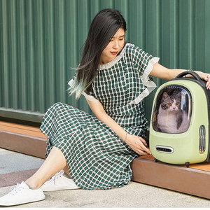 小佩petkit新风外出猫背包航空箱便携舱双肩包背包透明换气猫用品