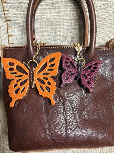 真皮DIY 蝴蝶新款情侣钥匙扣女精致钥匙链男网红款挂件高级感 - 图0