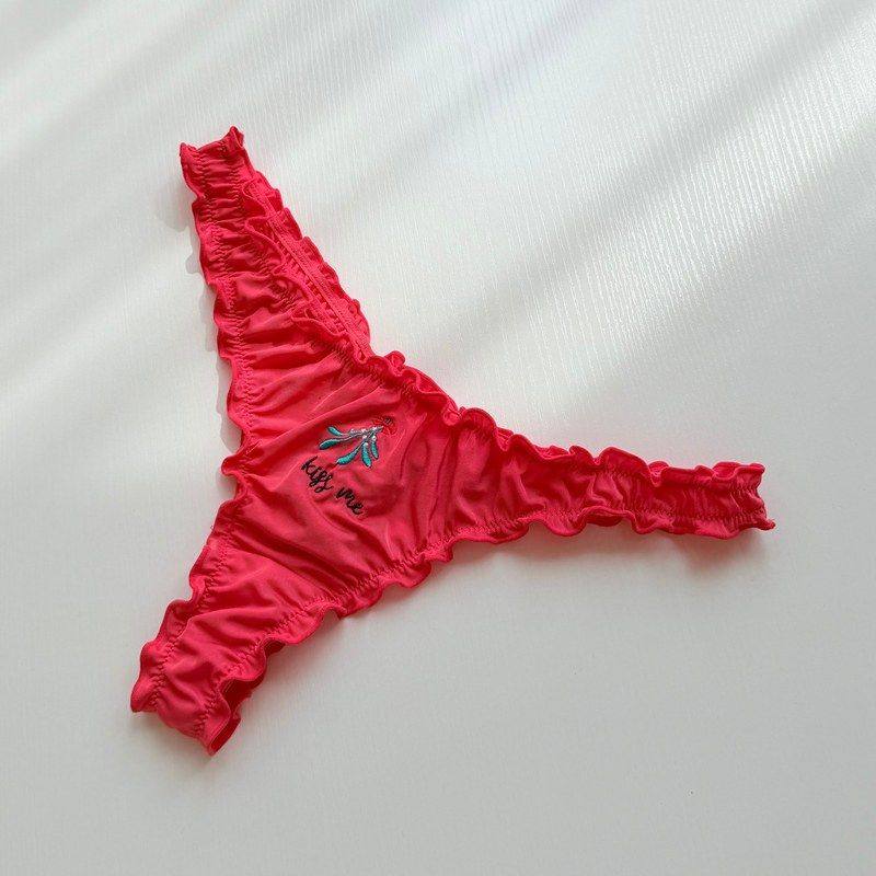 英国boux性感蕾丝丁字裤女木耳边刺绣低腰内裤T裤,淘宝优惠券,粉丝福利购,淘宝优惠卷