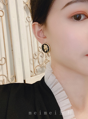马蒂斯/耳环女气质复古港风铃兰