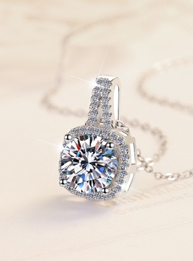 正品D色莫桑石钻项链小方糖吊坠女纯银镀白金高级感胖多来求婚礼