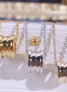 乘风2026唐艺昕同款铆钉项链男女情侣款情侣菱格菱形感锁骨链百搭