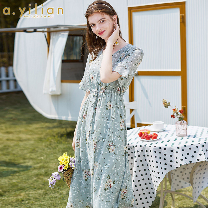  ayilian连衣裙