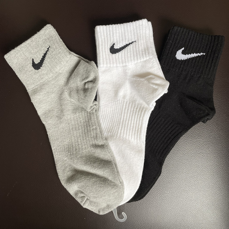 Nike耐克正品袜子四季男袜女袜高中低筒中帮短袜长袜三双装SX7676