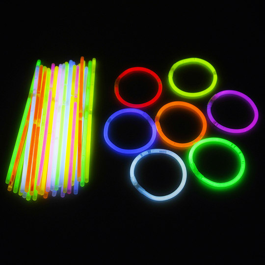 网红荧光棒生日儿童玩具软跳舞衣服之舞一次性夜光发光银光100支