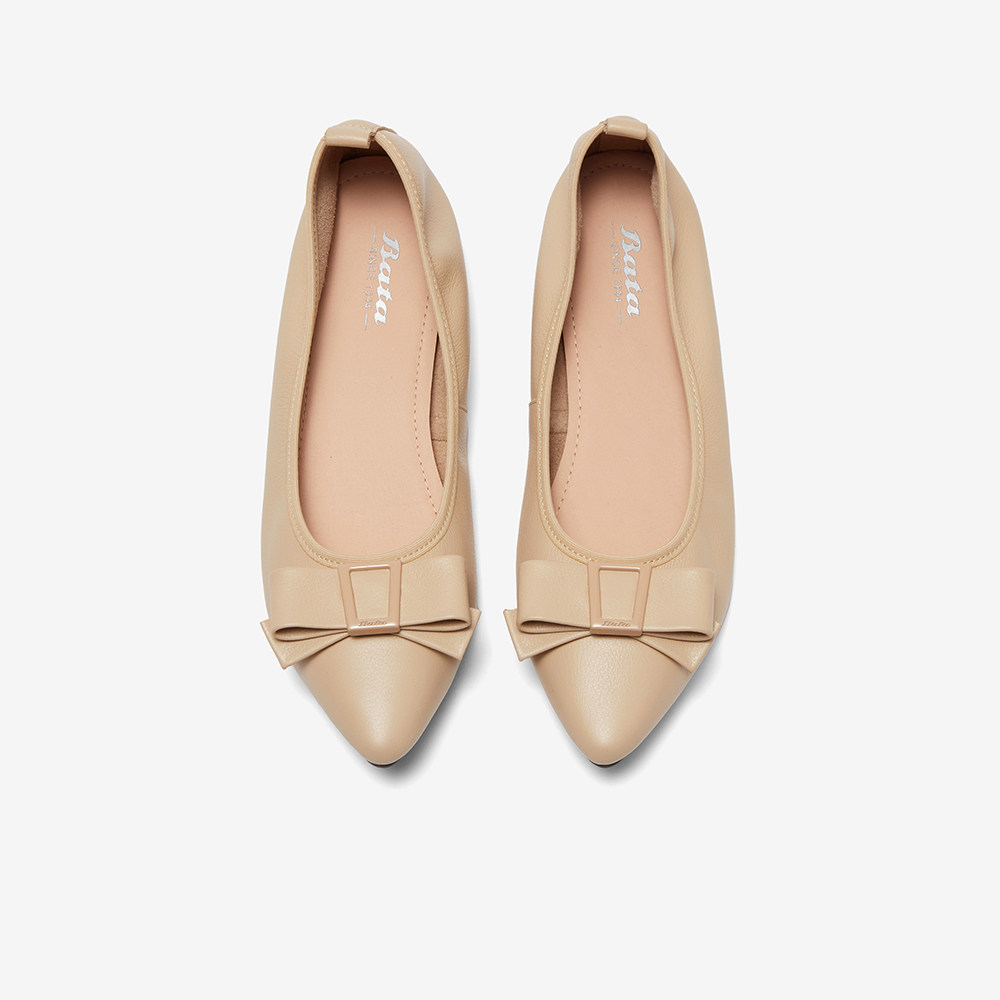 Bata浅口鞋女春秋商场新款牛皮舒适通勤百搭尖头奶奶鞋80393CQ3