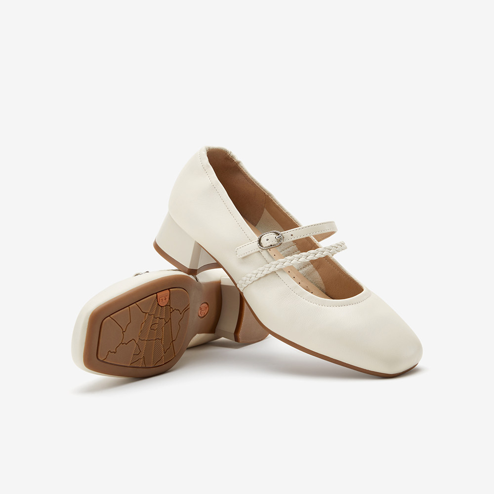 Bata玛丽珍鞋女2026春季新款舒适粗跟软底羊皮浅口单鞋AMK24AQ6,淘宝优惠券,粉丝福利购,淘宝优惠卷