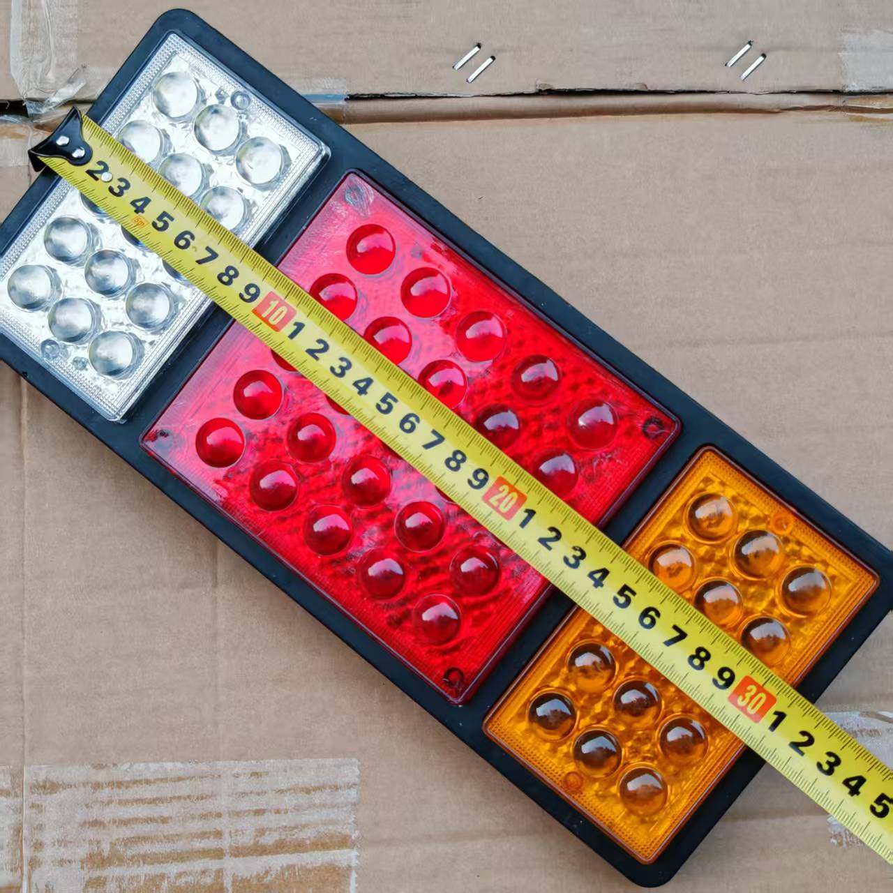 经典透镜140-2后尾灯24v总成LED货车大挂车农用车刹车转向倒车灯,淘宝优惠券,粉丝福利购,淘宝优惠卷