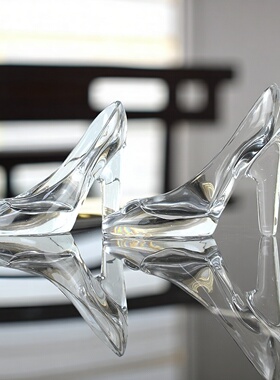 简约现代水晶玻璃高跟鞋台面摆件