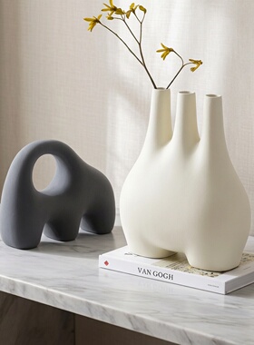 北欧风格陶瓷做旧孔洞瓶雕塑摆件