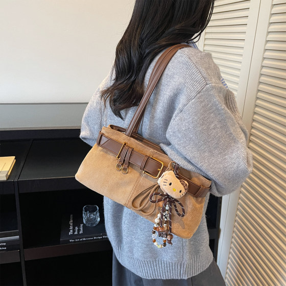 Amy Rabbit Women's Bag 2026 New Retro Fashion Versatile Solid Color Commuting Casual Texture Design Shoulder Bag