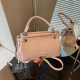 Amy Rabbit Women's Bag 2026 Spring New Style Western Style Niche Handbag Simple Fashion Commuting Casual Crossbody Bag