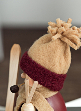 德国 Christian Ulbricht “滑冰的宝宝”香薰木偶 进口礼品礼物