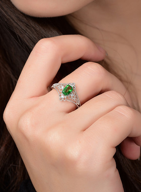 韩版高端时尚珠宝女士气质镂空长方形仿真祖母绿碧玺镀白金戒指