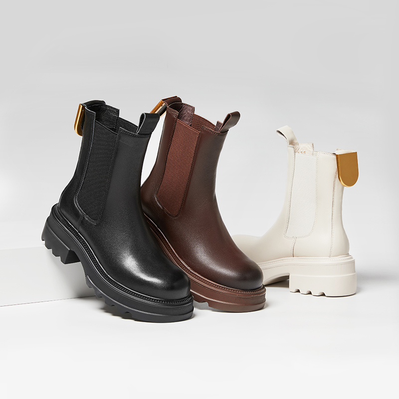 红蜻蜓女鞋官方旗舰店红蜻蜓切尔西靴女21秋冬季马丁靴金属扣中筒烟筒靴齿轮鞋C22502503
