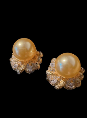 菲律宾茶金翩翩蝴蝶珍珠项链 南洋金珠蝴蝶锆石贝珠耳环 戒指套装