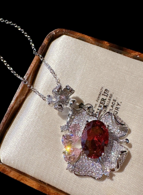 胭脂洋红霜花蝴蝶宝石项链 古董感 镀18K金 祖母绿 蝴蝶锆石戒指