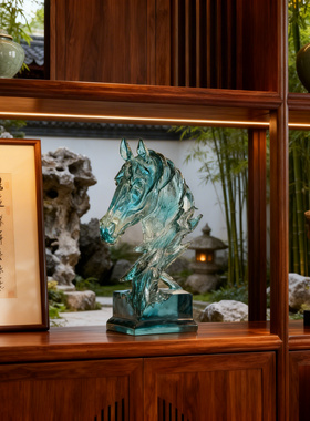 蓝色玻璃马头装饰摆件客厅书房