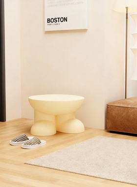 现代简约奶黄圆形装饰摆件