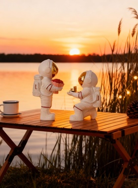 创意宇航员装饰摆件户外野餐桌