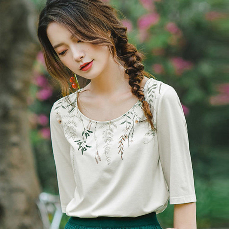 茵曼旗舰店春夏季女装短袖u领t恤 茵曼翰飞T恤