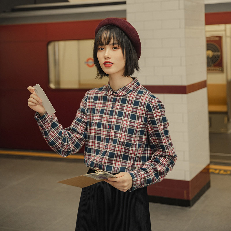 茵曼旗舰茵蔓春秋季娃娃领格子衫 茵曼翰飞衬衫
