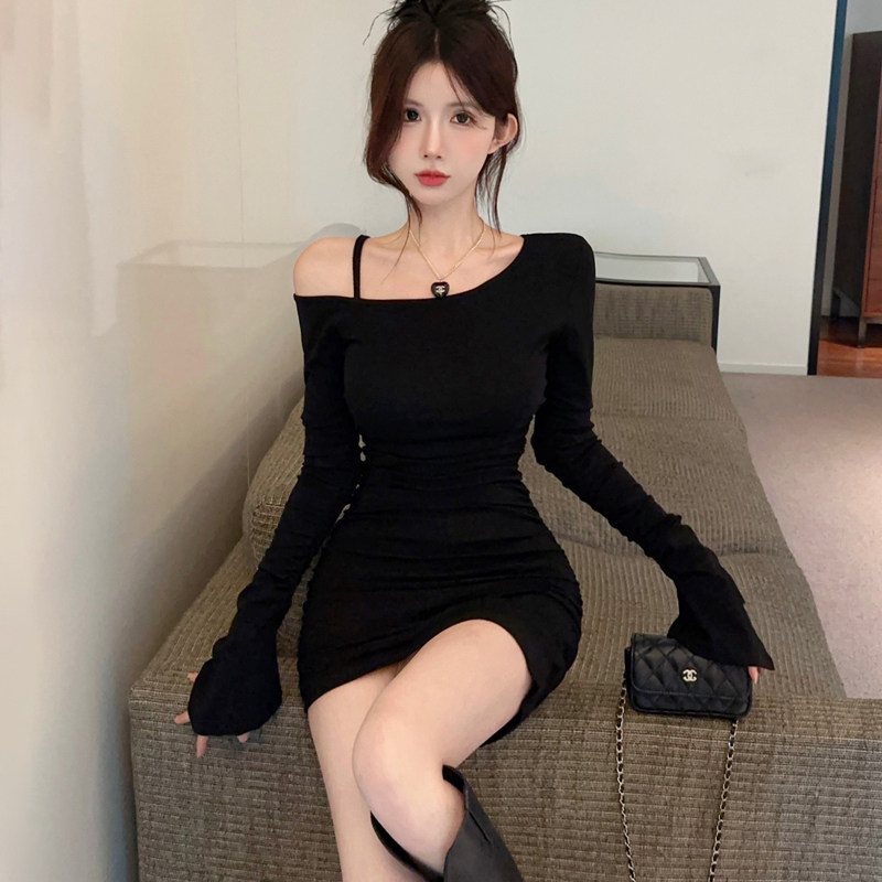 辣妹性感超好看显身材黑色露肩连衣裙女一字肩紧身包臀绝美短裙子,淘宝优惠券,粉丝福利购,淘宝优惠卷