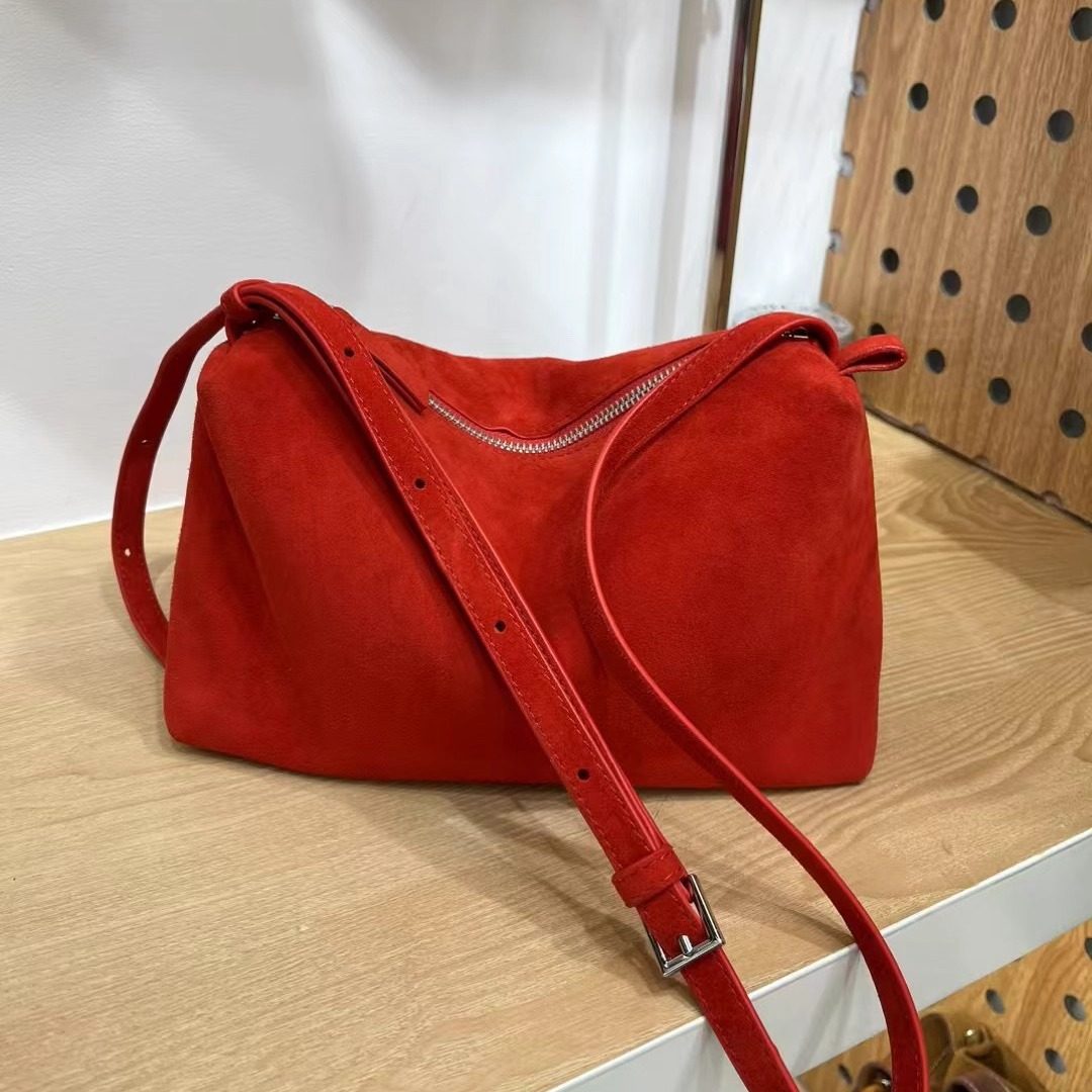 日韩简约百搭羊京绒枕头豆腐包真皮小方包单肩斜挎女包休闲百搭潮,淘宝优惠券,粉丝福利购,淘宝优惠卷