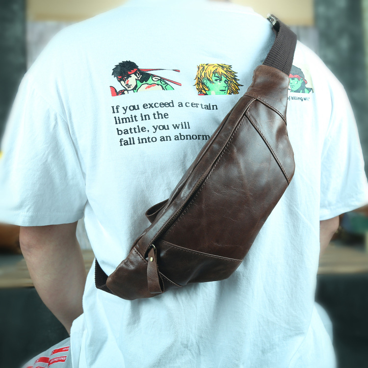 Chest-covered cowhide running retro casual mobile phone