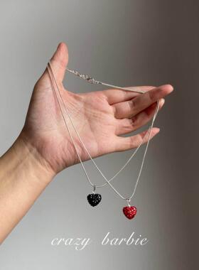 黑红色爱心吊坠项链女高级感颈链