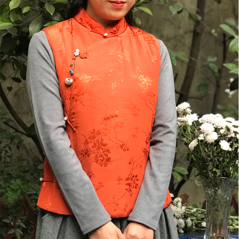 【喜乐】素荷原创中式马甲天丝提花夹棉斜襟花扣秋冬保暖百搭节日 - 图1