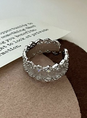 S925纯银蕾丝花边拉丝戒指轻奢中古vintage雕花镂空气质高级感