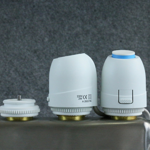 莫哈弗电热执行器水地暖分水器温控器电磁阀常闭型10年质保220V - 图0