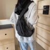 Sports commuter dumpling bag for women's light crossbody bag