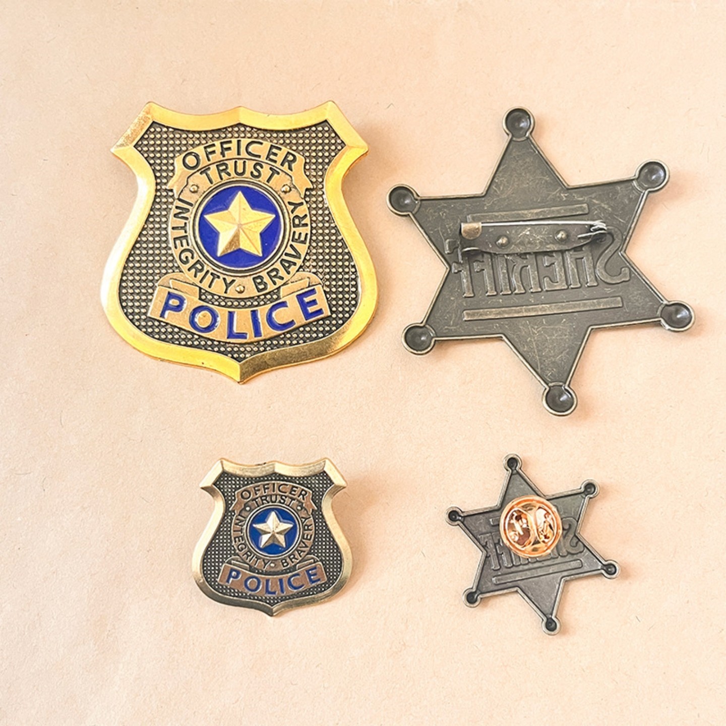 动画同款疯狂兔子朱迪警官徽章动物城周边胸针合金款cos服装配饰,淘宝优惠券,粉丝福利购,淘宝优惠卷