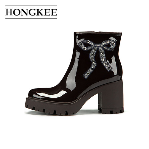 Hongkee/红科2025新款粗高跟女靴亮面时尚简约舒适小短靴H075M404 - 图1