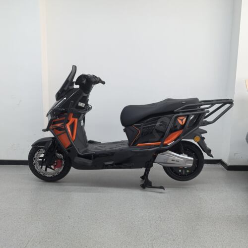 雅迪电摩新款赛博骑士版72V3000W极速电机大功率双碟刹电动摩托车 - 图1