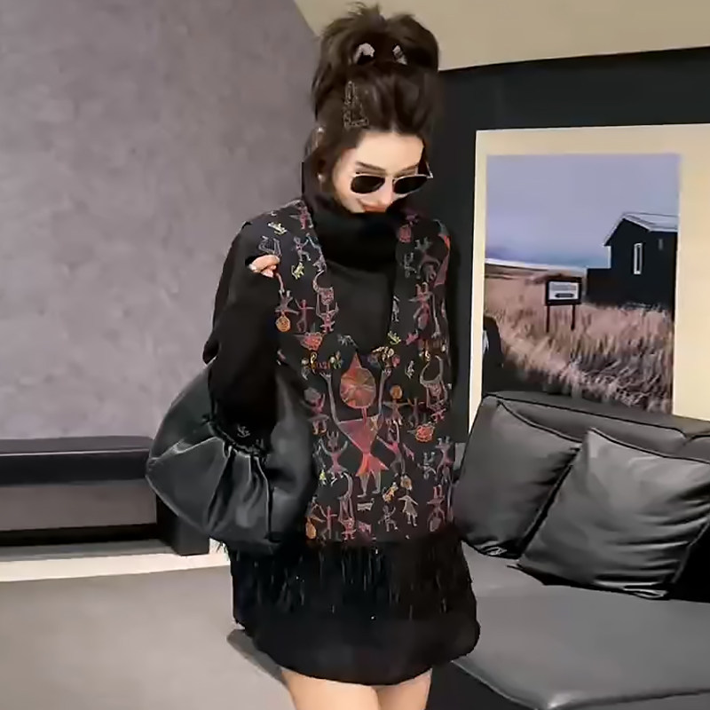 抽象涂鸦流苏马甲女马夹打底衫胖mm2026春冬新款显瘦宽松大码女装,淘宝优惠券,粉丝福利购,淘宝优惠卷