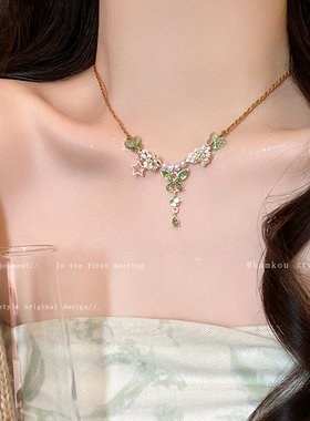 幻彩蓝小蝴蝶手编绳项链女海水蓝夏天配饰2026新款爆款冷清系饰品