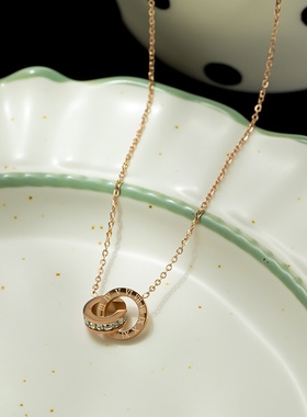 钛钢不掉色环环相扣轻奢项链女百搭网红小众高级设计感颈链锁骨链