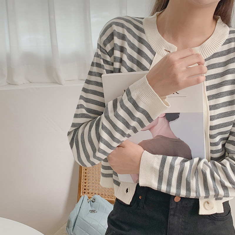 韩国直邮crko小清新短款条纹开衫 thejamy海外T恤