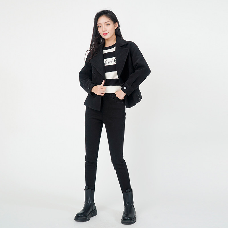 WEWE唯唯冬季新品女装减龄休闲时尚短外套个性简约新潮百搭