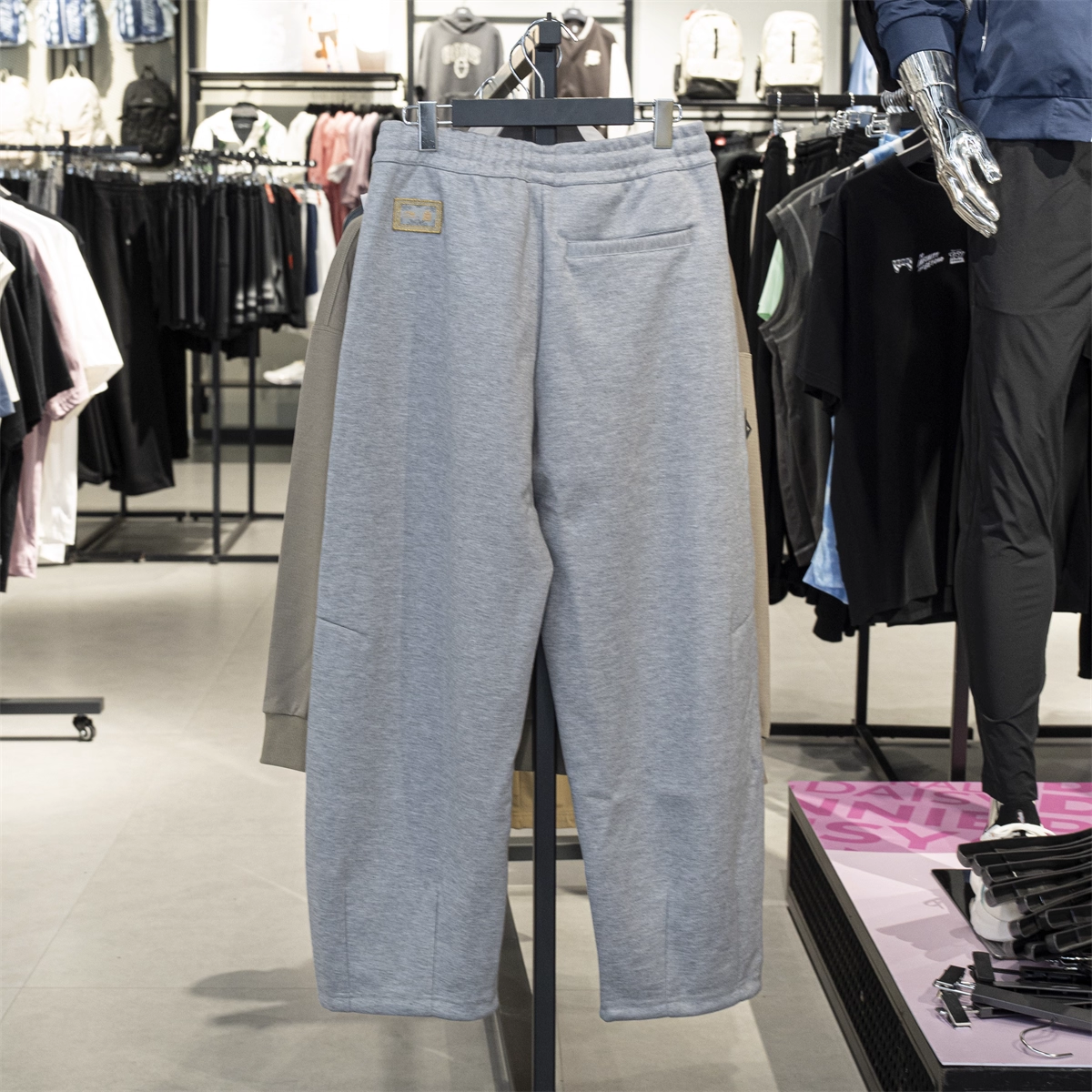 李宁卫裤2025冬季新款男子故宫联名舒适宽松针织收口长裤 AKLV909 - 图0