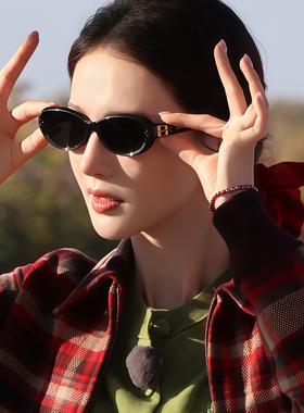 金晨同款百搭墨镜女款2025新款复古猫眼椭圆小框防紫外线太阳眼镜